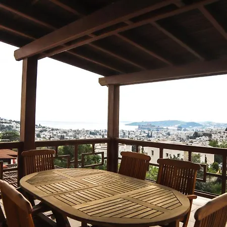 Central House With Beautiful View *